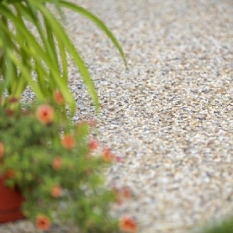 Leier Classic-Line burkolólap gyöngykavicsos 50×50×3,8 burkolólap